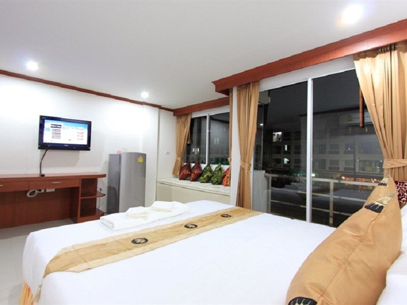 ホテル Phusita House 2 パトン エクステリア 写真